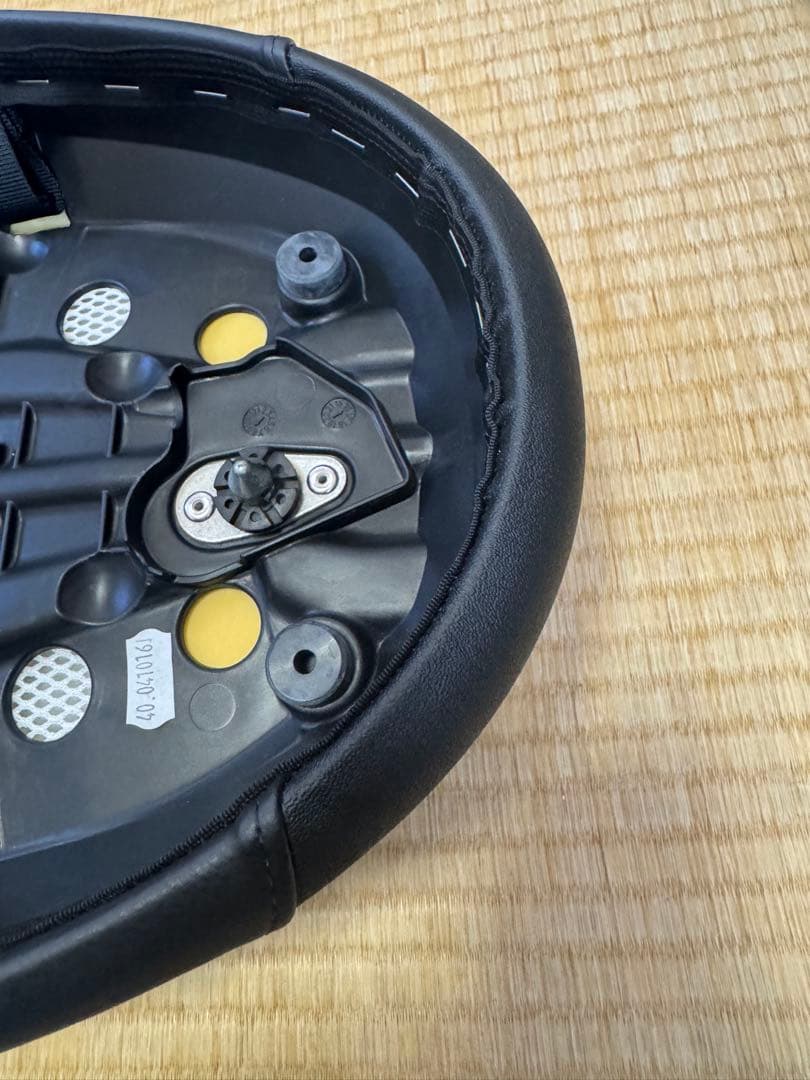 トライアンフボンネビルT120純正オプション　ローツインシート　A2302628