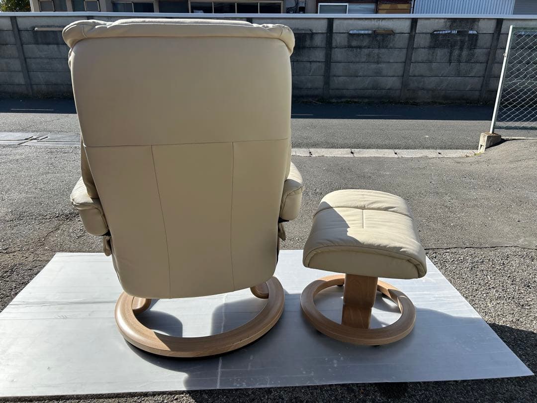 Ekornes (エコーネス) ストレスレスチェア オットマン付