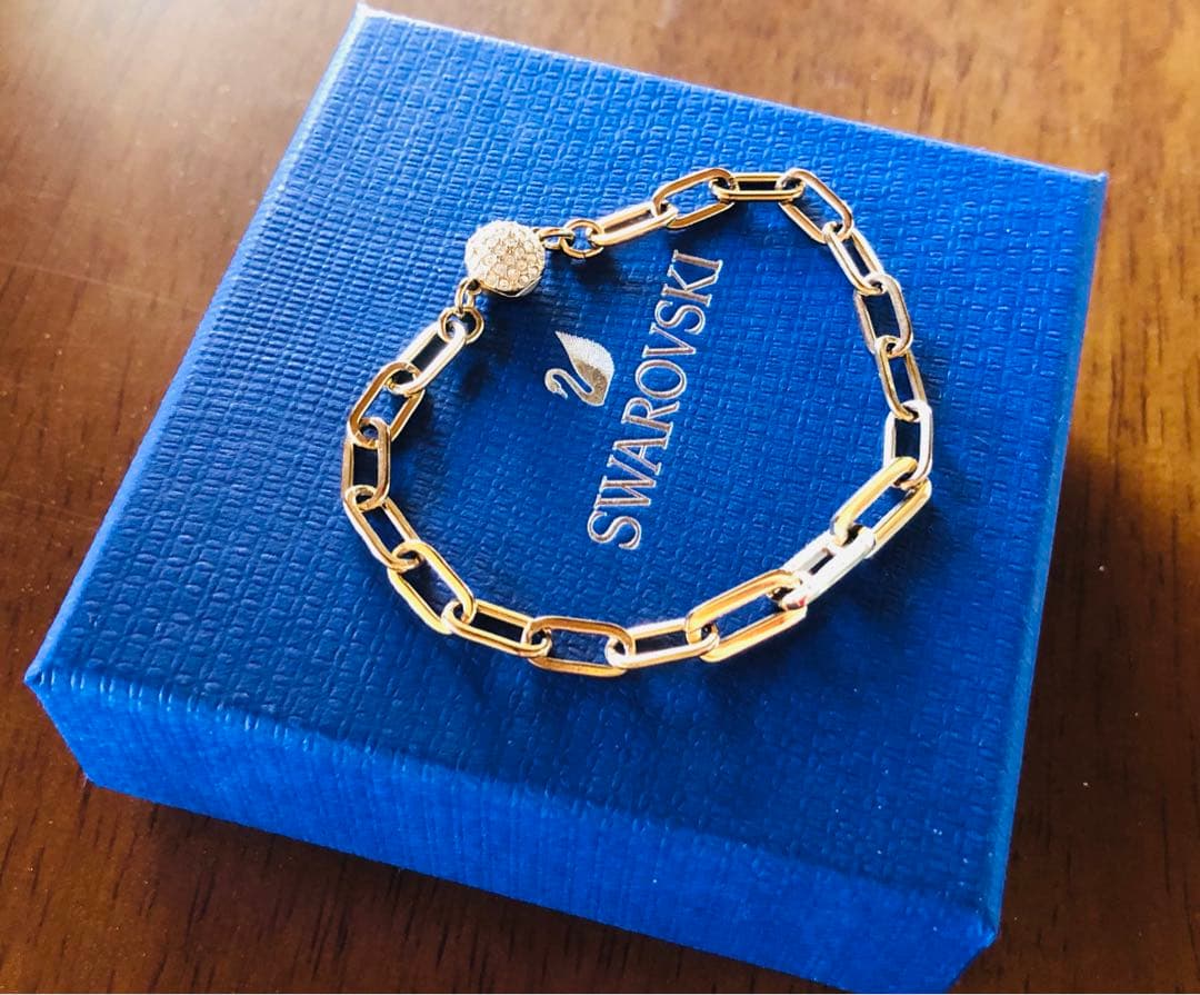 リル　スワロフスキーSWAROVSKI　チェーン　ブレスレット　ゴールド系