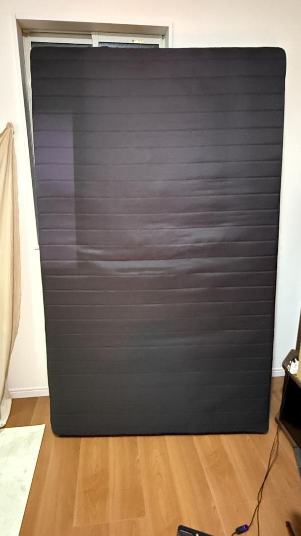 モダンデコ　セミダブルベッド　脚付きマットレスベッド　ボンネルコイル