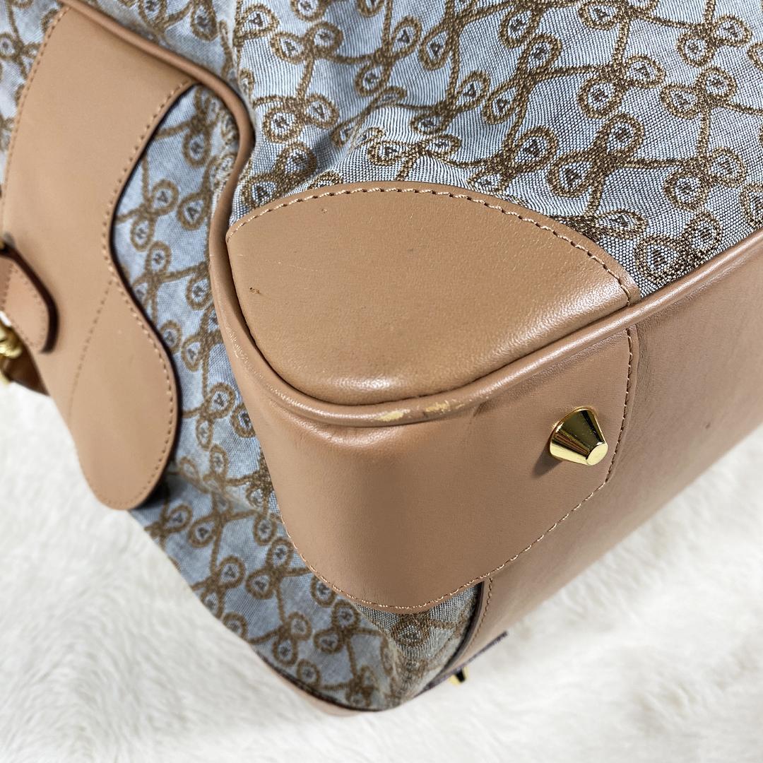 【美品】アニヤハインドマーチ リボン柄 ボストンバッグ 旅行カバン 総柄