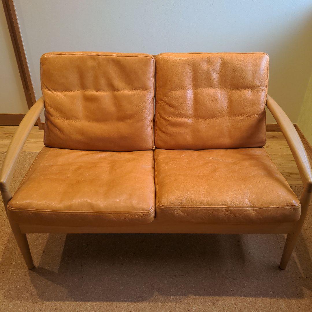 宮崎椅子製作所　ペーパーナイフソファ　２人掛け　 羽毛クッション