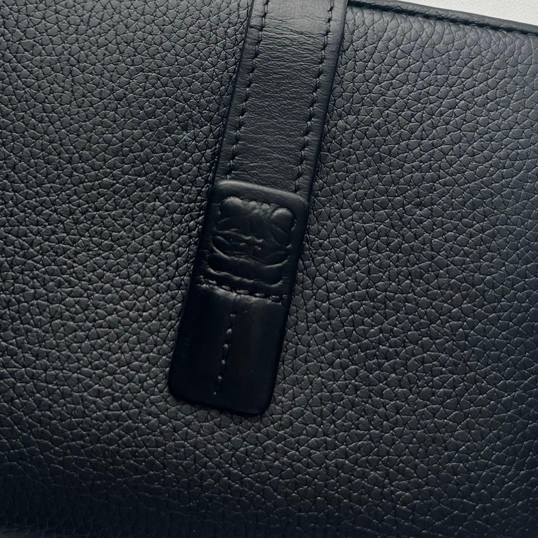 121 極上美品 LOEWE ロエベ 2つ折り財布