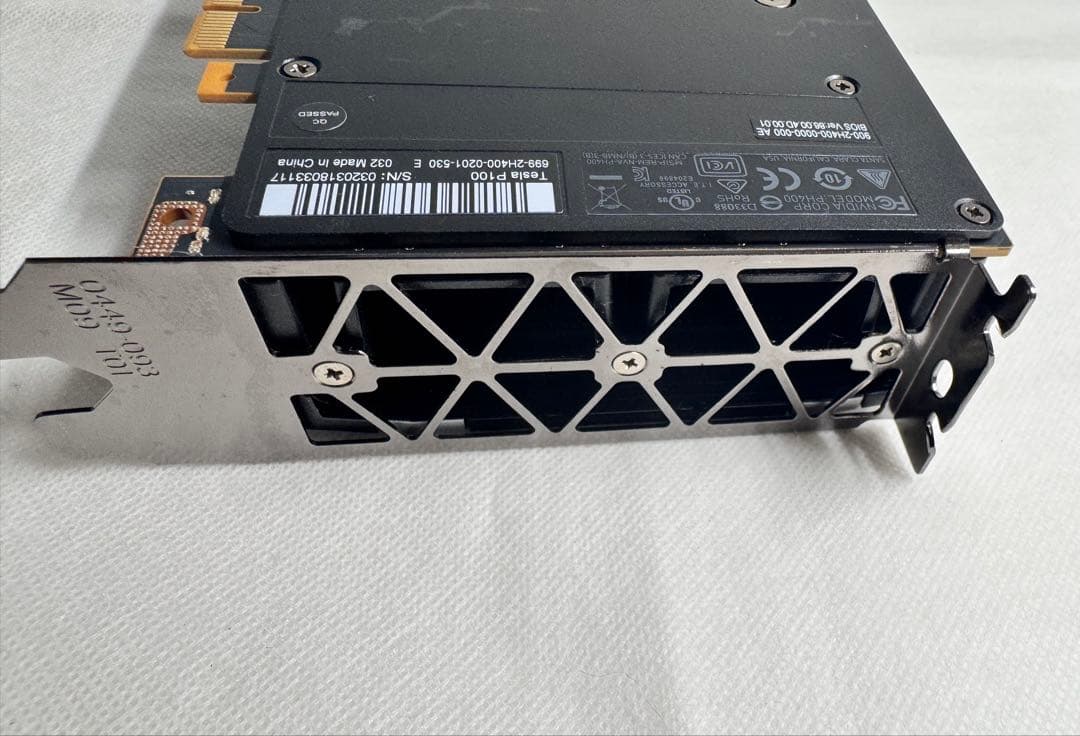 【作動保証】NVIDIA TESLA P100 16GB GPUアクセラレーター