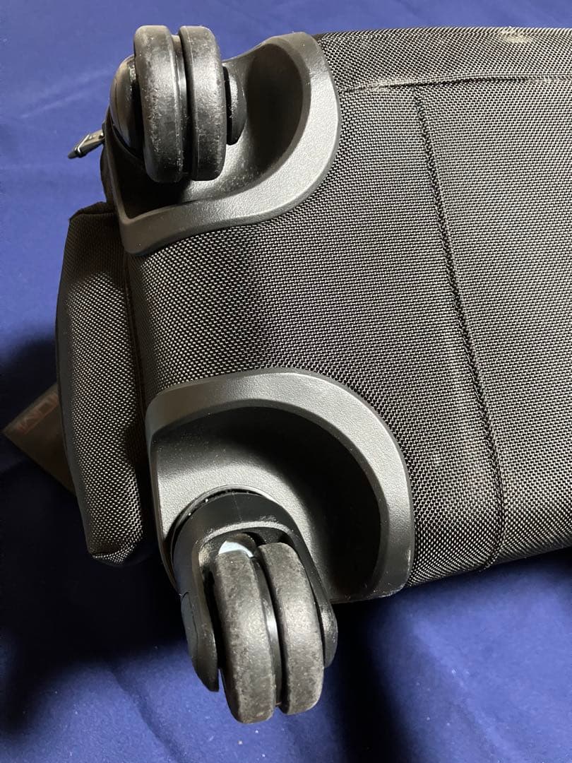 訳有り TUMI トゥミ キャリーバッグ 4輪 ALPHA2 22652D2