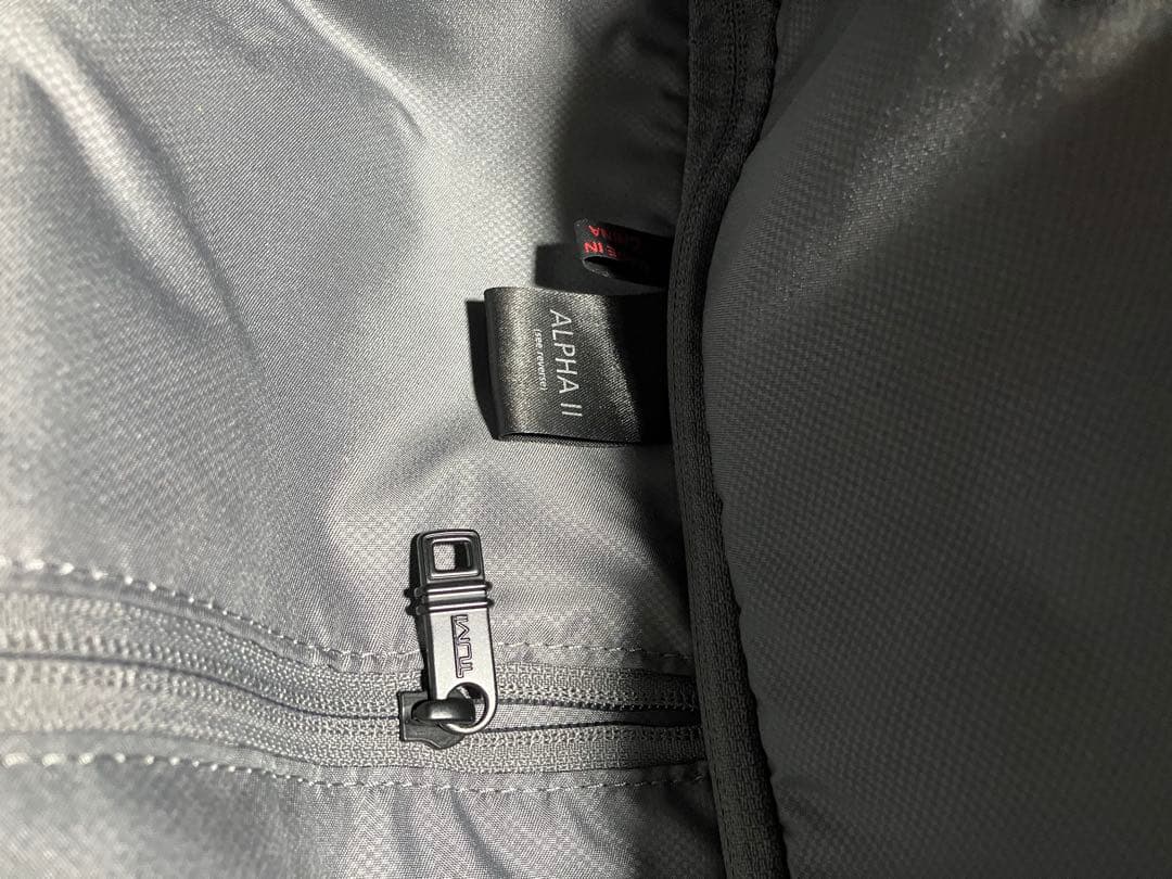 訳有り TUMI トゥミ キャリーバッグ 4輪 ALPHA2 22652D2