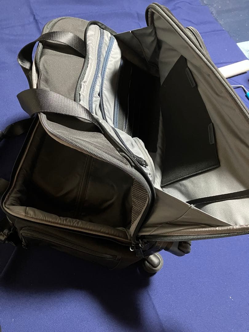 訳有り TUMI トゥミ キャリーバッグ 4輪 ALPHA2 22652D2