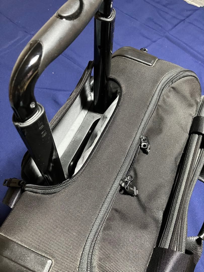 訳有り TUMI トゥミ キャリーバッグ 4輪 ALPHA2 22652D2