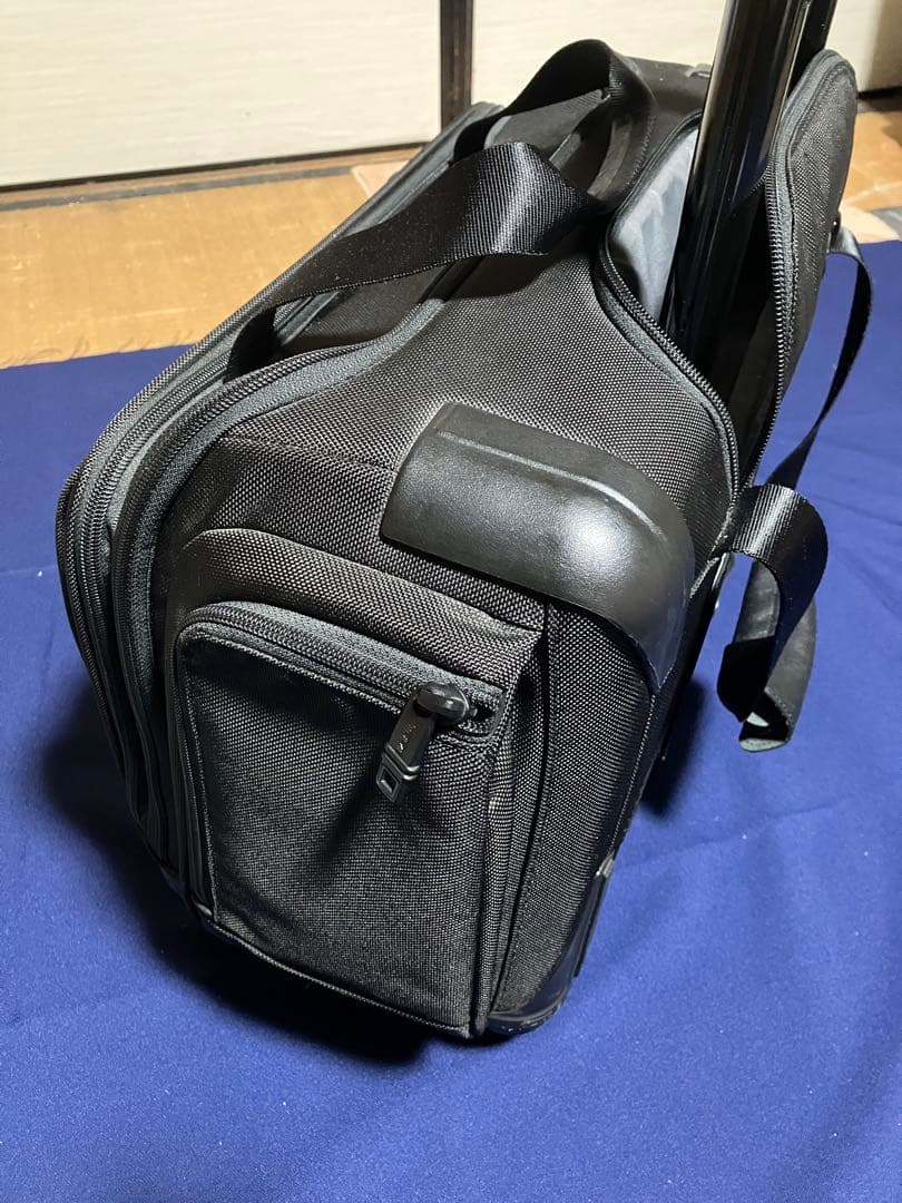 訳有り TUMI トゥミ キャリーバッグ 4輪 ALPHA2 22652D2