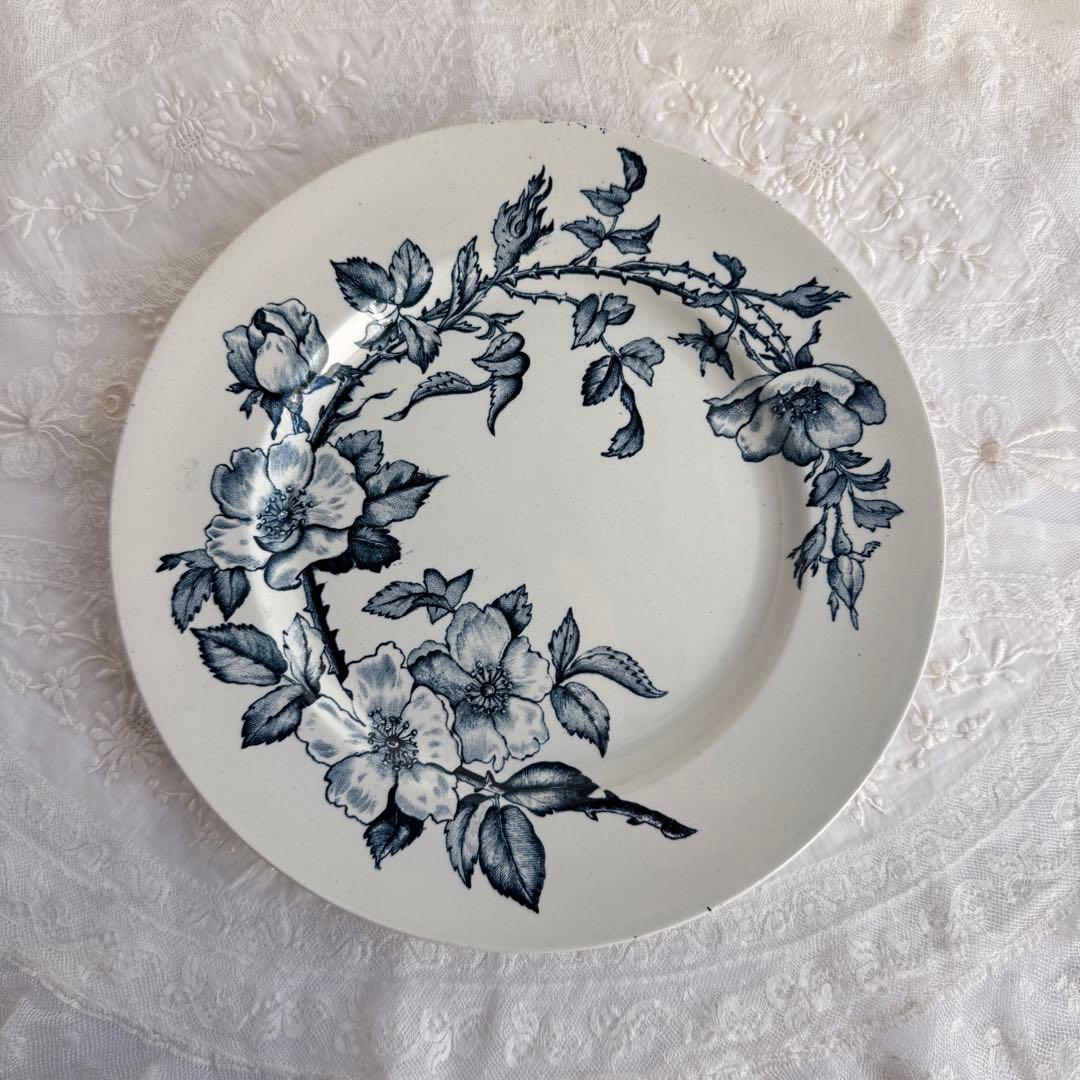 フランスアンティーク　クレイユモントロー　ローザ　 Creil 平皿