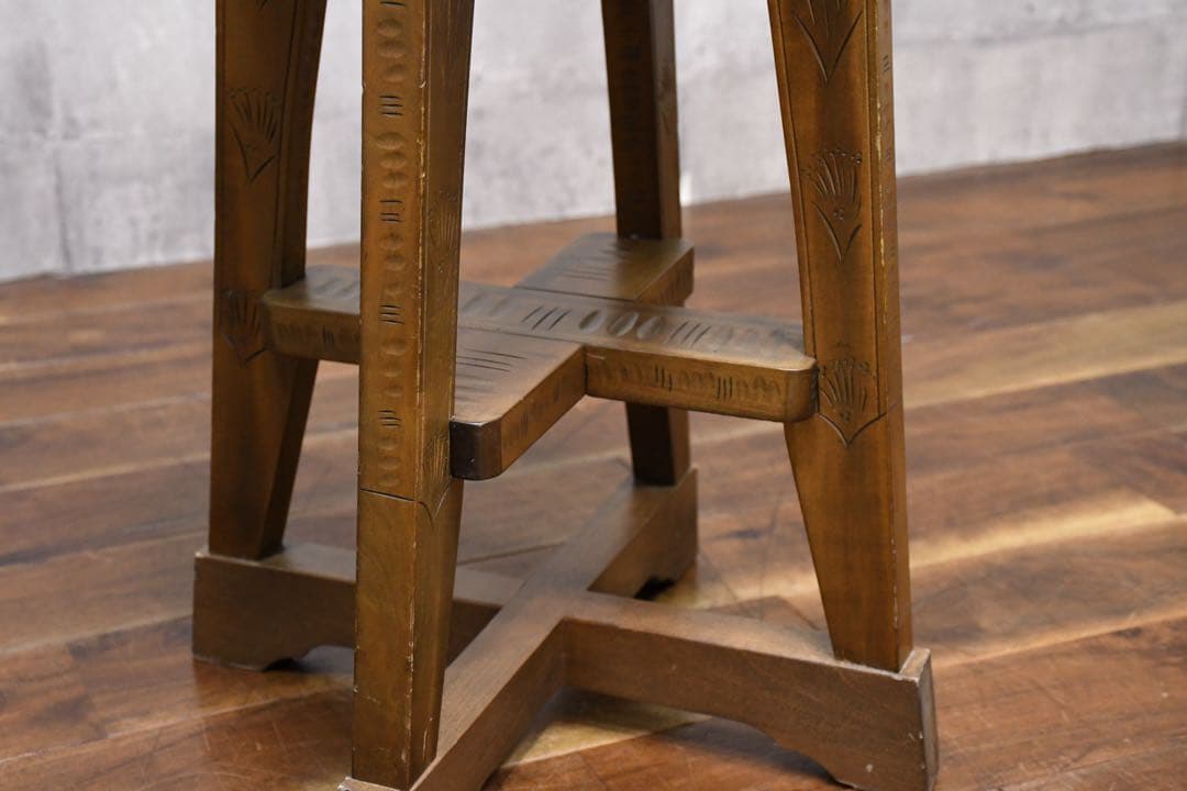 EHK15 伝統工芸 軽井沢彫り スツール 桜彫刻 細密彫刻 丸椅子 飾り台