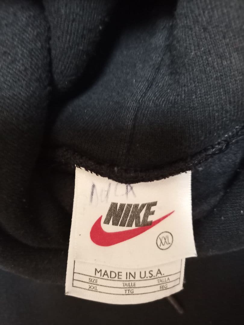 【値引き交渉不可商品】古着 NIKE small Swoosh パーカー 黒