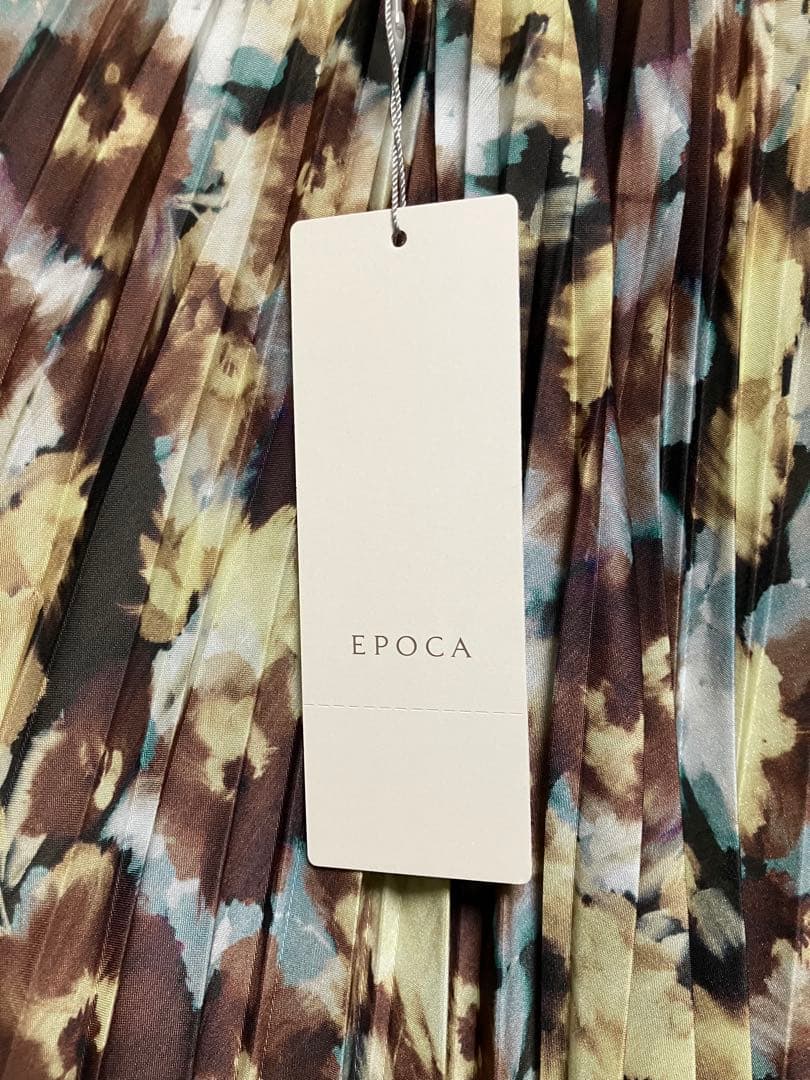 未使用品　タグ付き　EPOCA フィオーレプリント プリーツスカート