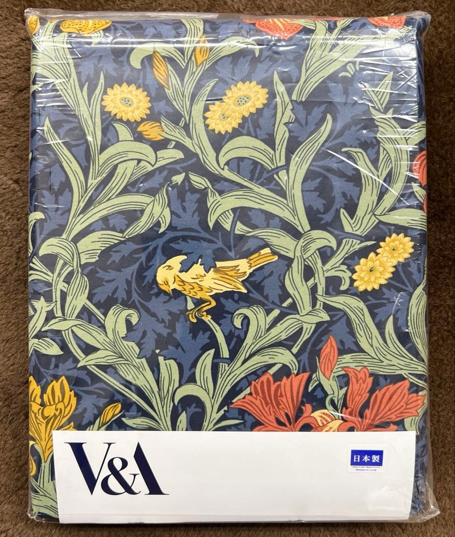 ロマンス小杉　V&A いちご泥棒　こたつ掛け布団カバー　210×210 日本製