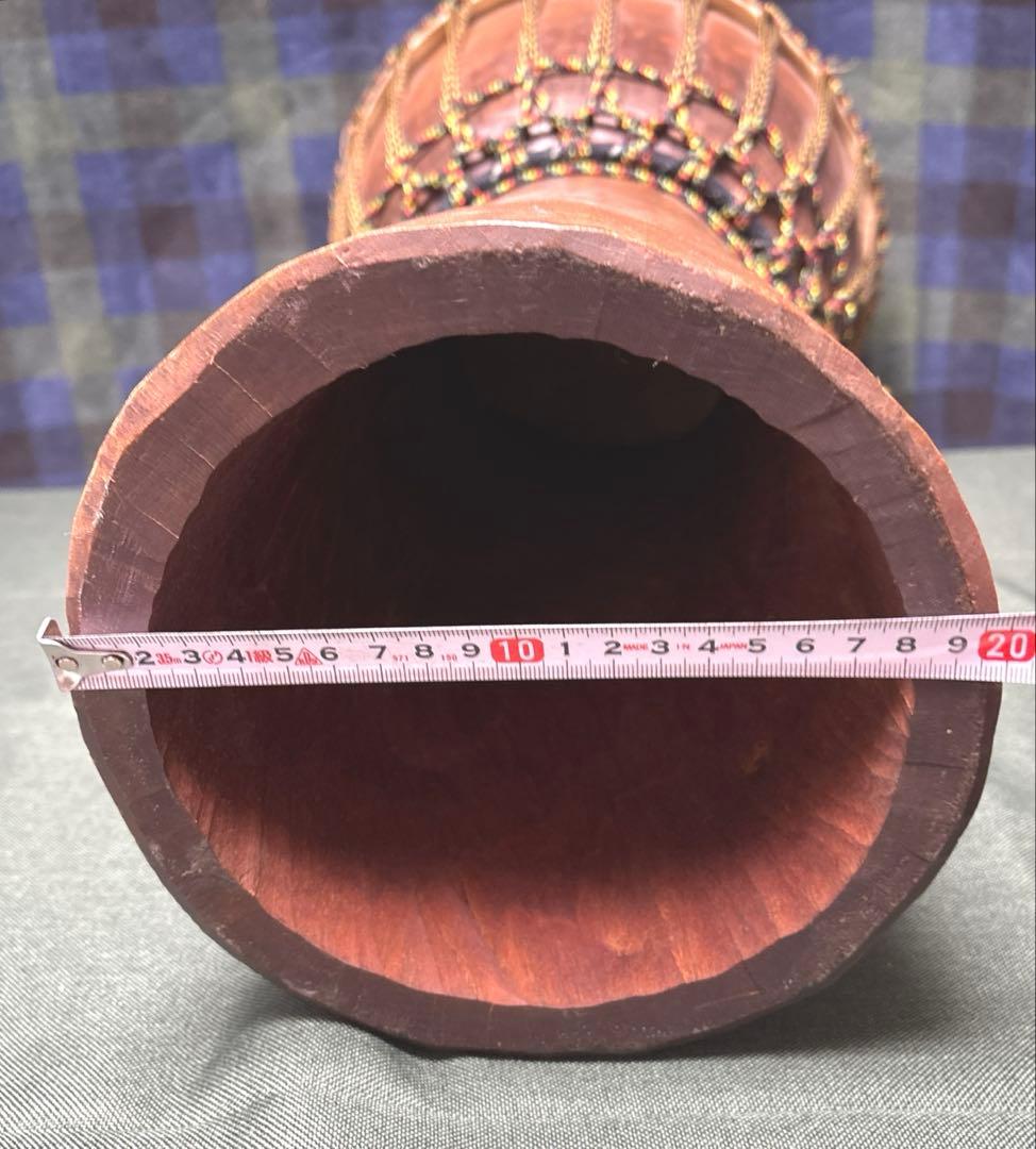 アフリカ産ニンバ　ジャンベ