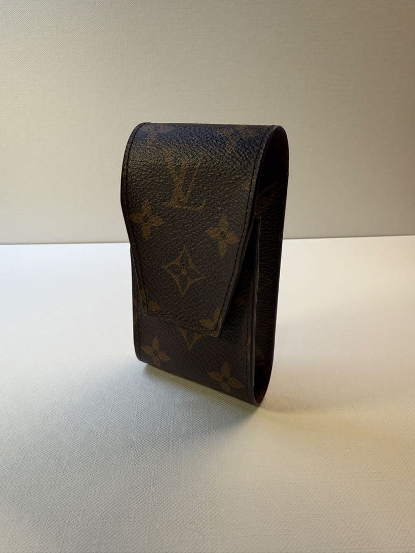 LOUIS VUITTON タバコケース