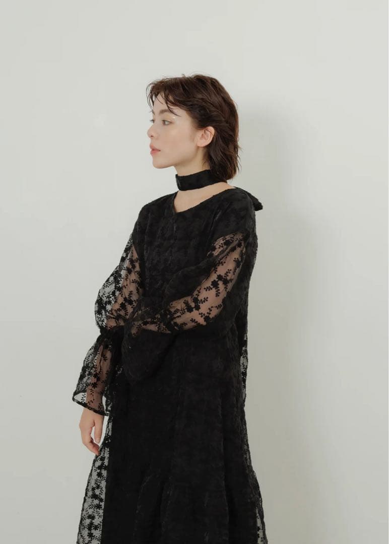 YOURMLE ブラックレースフレアスリーブワンピース