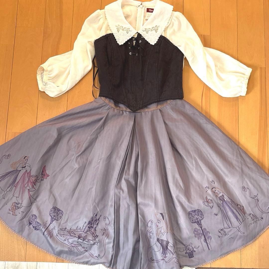 シークレットハニー　眠れる森の美女　ワンピース