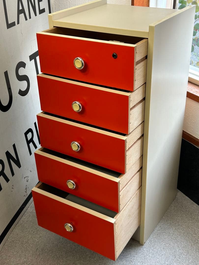 昭和レトロ　当時物　5段チェスト　引き出し　収納　オレンジ　レトロポップ　タンス