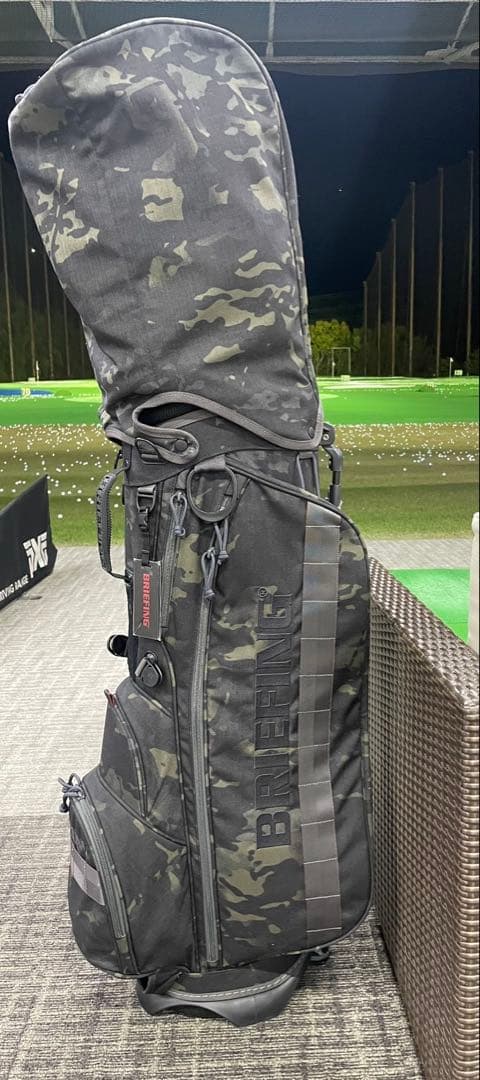 ブリーフィング　ブラックカモ　 キャディバッグ　美品