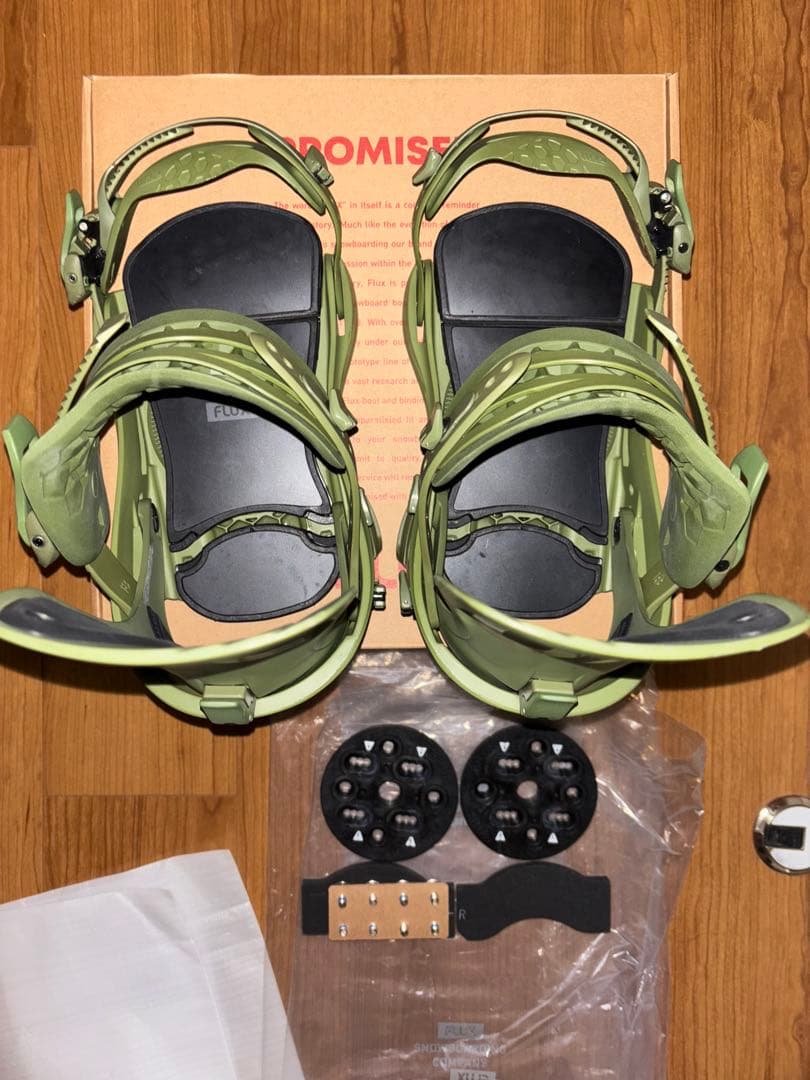 24-25 FLUX ビンディング XF サイズM オリーブグリーン