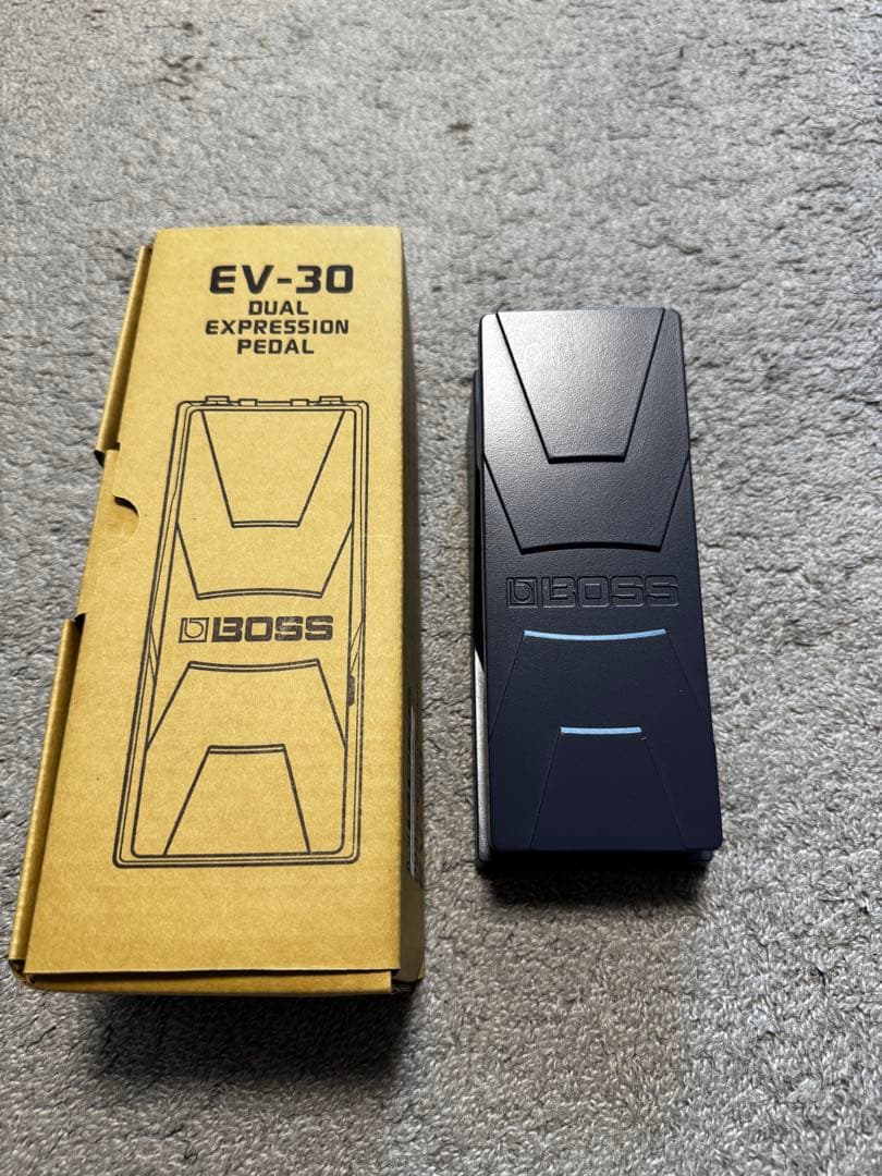 【ほぼ未使用】BOSS EV-30 デュアルエクスプレッションペダル