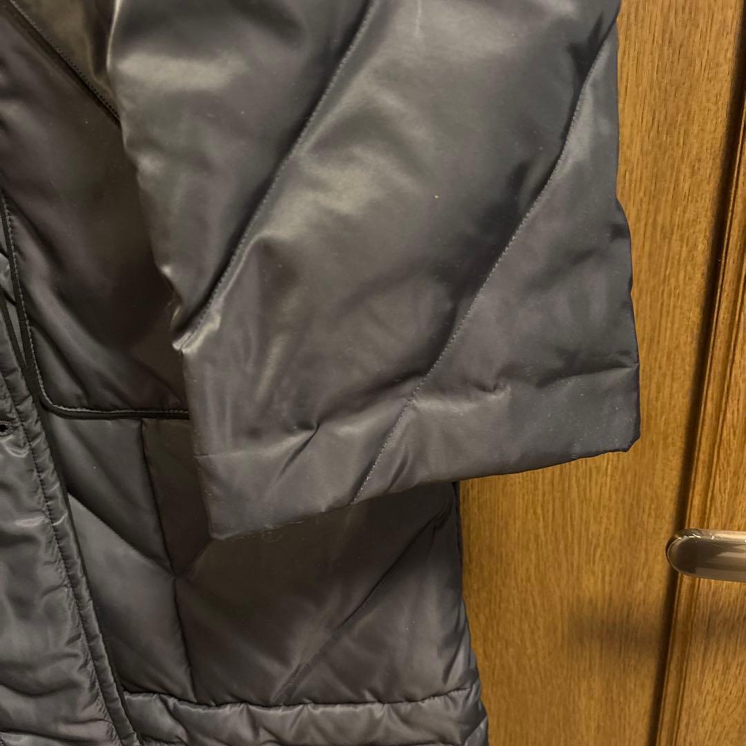 Aquascutumダークグレー ダウンロングコートファー付き/Lサイズ
