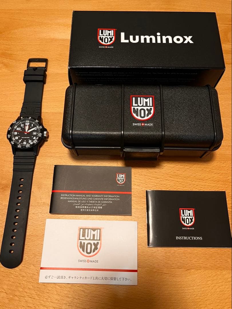 Luminox 腕時計