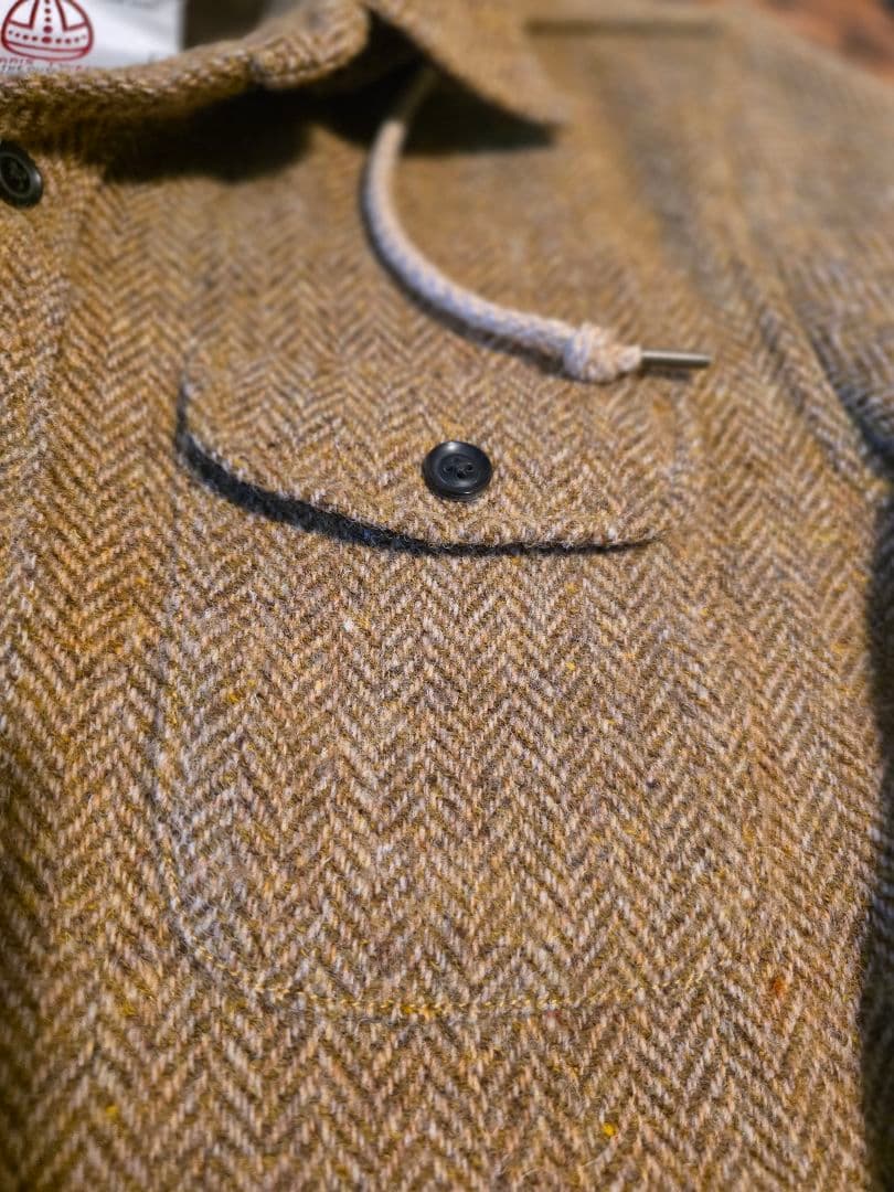 レアHARRIS TWEED ヘリンボーン柄ハリスツイード