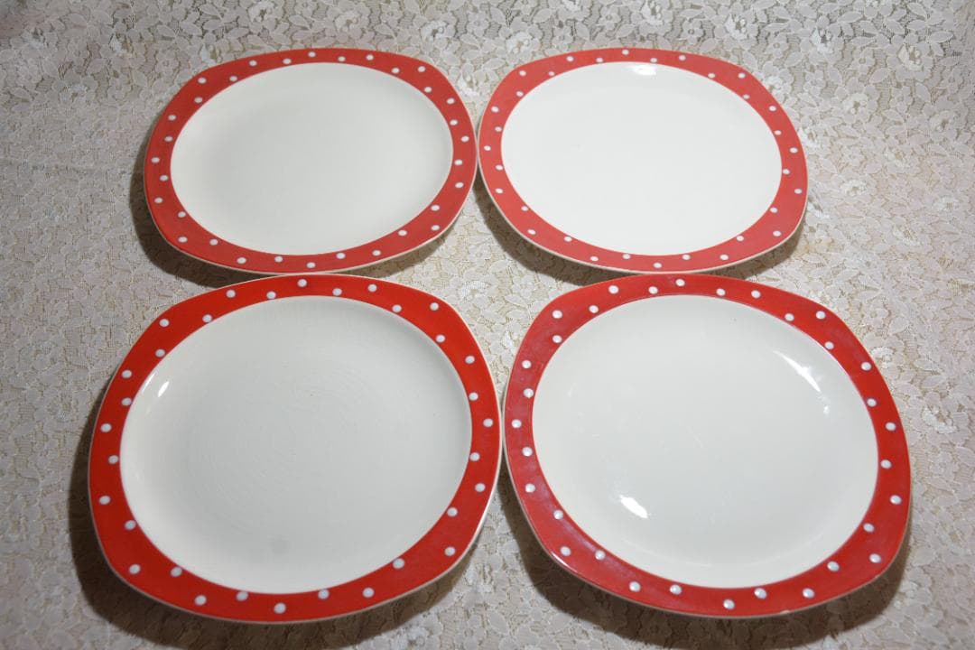イギリス・ミッドウィンター社のレッドドミノ　ディナー皿4枚セット