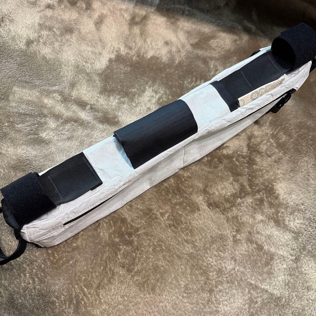 レア！ アウターシェル OUTERSHELL フレームバッグ M ホワイト