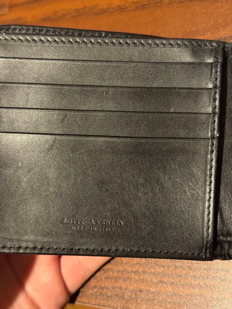 黒 レザー 編み込み 二つ折り財布