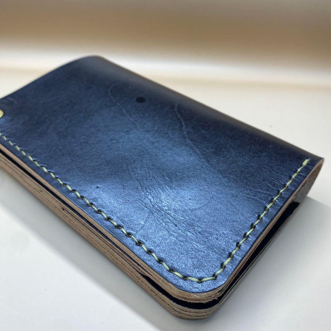 [値下] 無骨 艶 手染め 茶芯 お札折らずに収納ミドルトラッカーウォレット