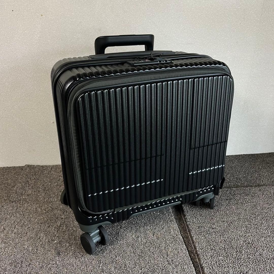 A26 イノベーター EXTREME INV30 スーツケース 21L 47cm