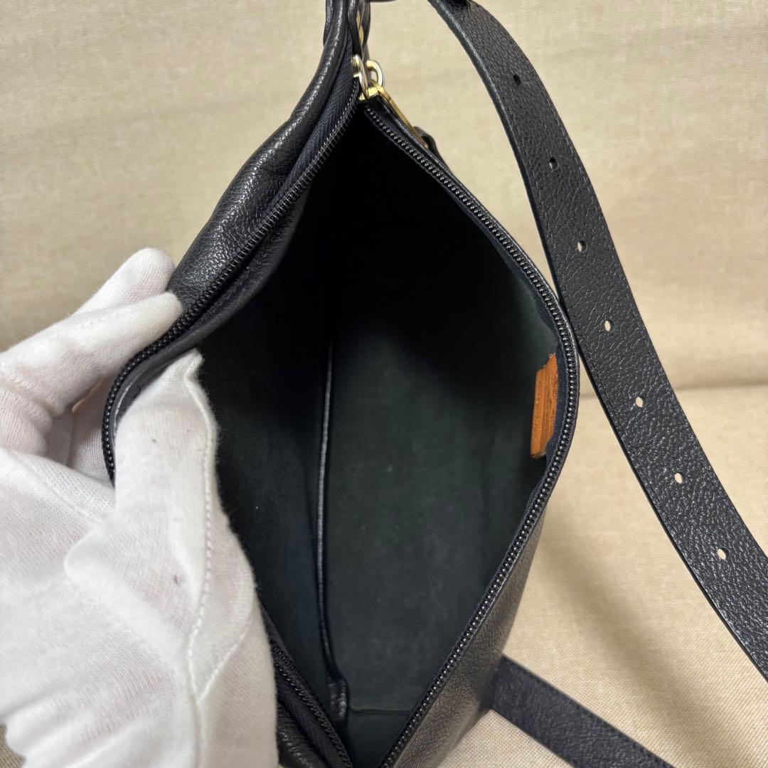 極美品、保証書あり★イルビゾンテ★クロスボディバッグ2way定価56,100円