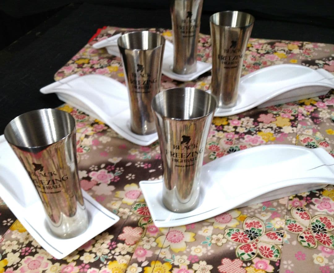 ♥素敵な演出♥【豪華に８角切子グラス】♥【2ステージ演出素敵な白長皿】ダブル４組