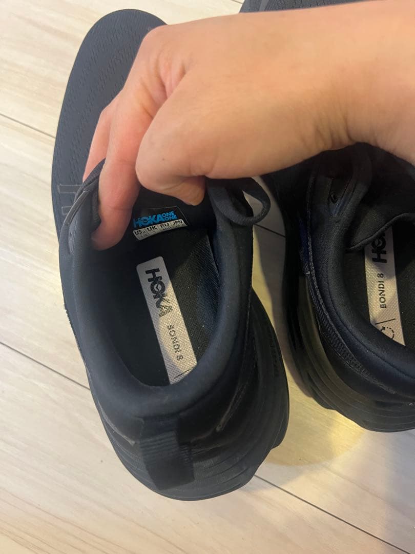 HOKA Bondi 8 ブラック シューズ 25.5