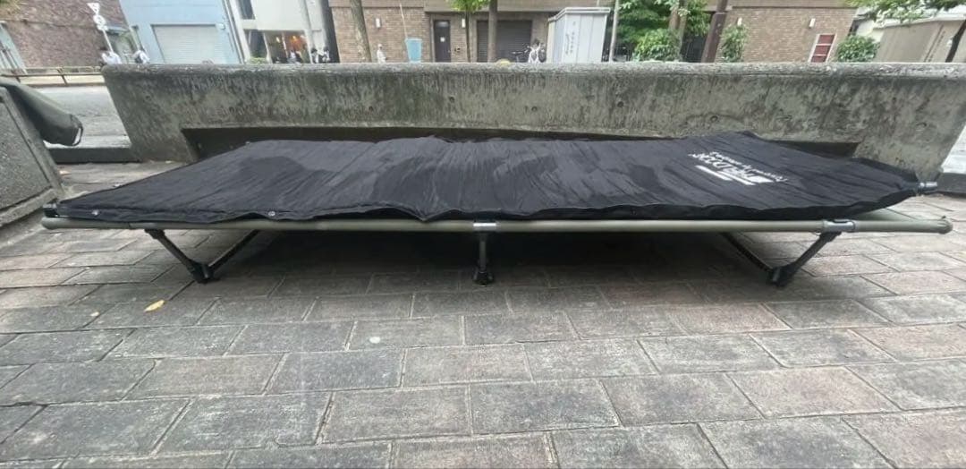 future fox 2wayワイドコット&FIELDOORインフレーターマット