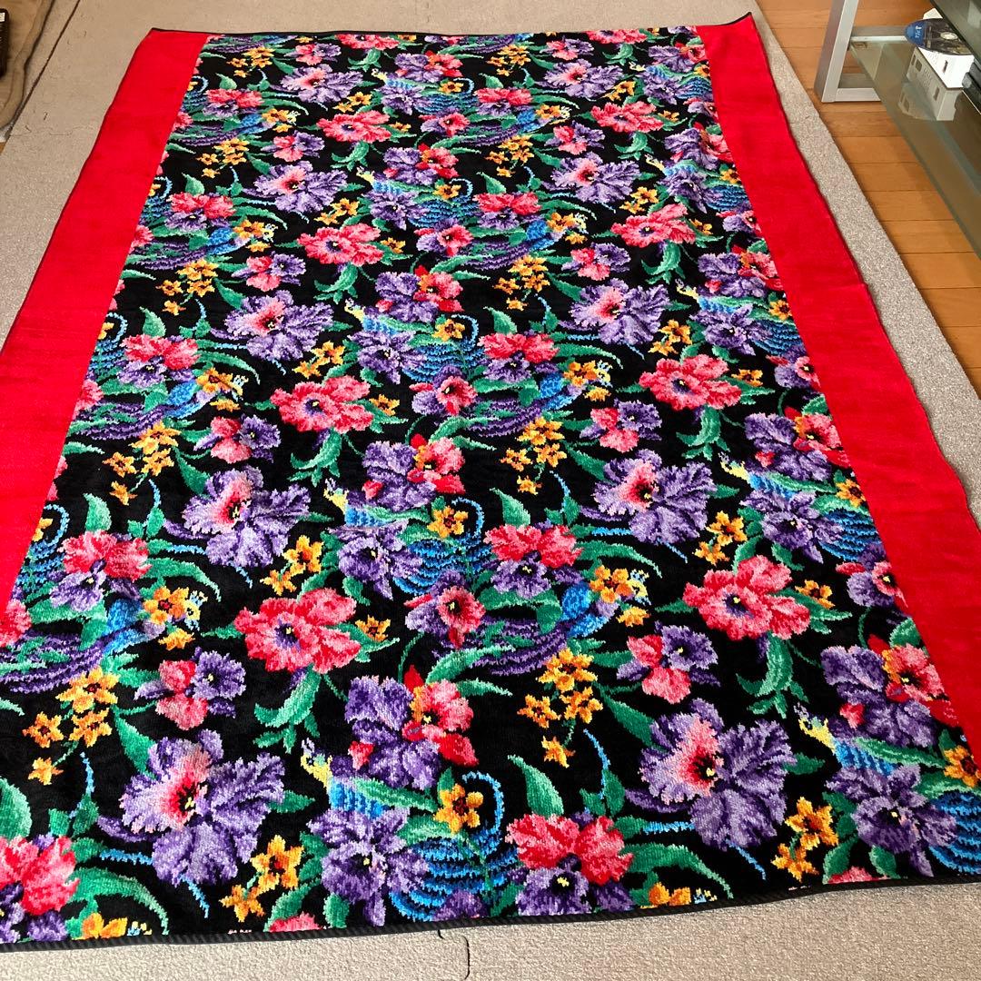 レイクアルスター　花柄 大判バスタオル