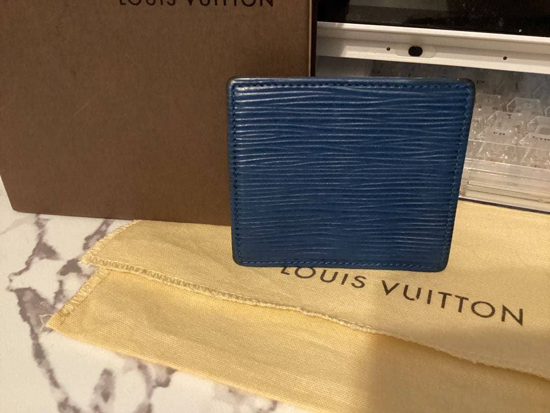 保存袋付ルイヴィトンエピケースLOUIS VUITTON 小銭入れ財布本物