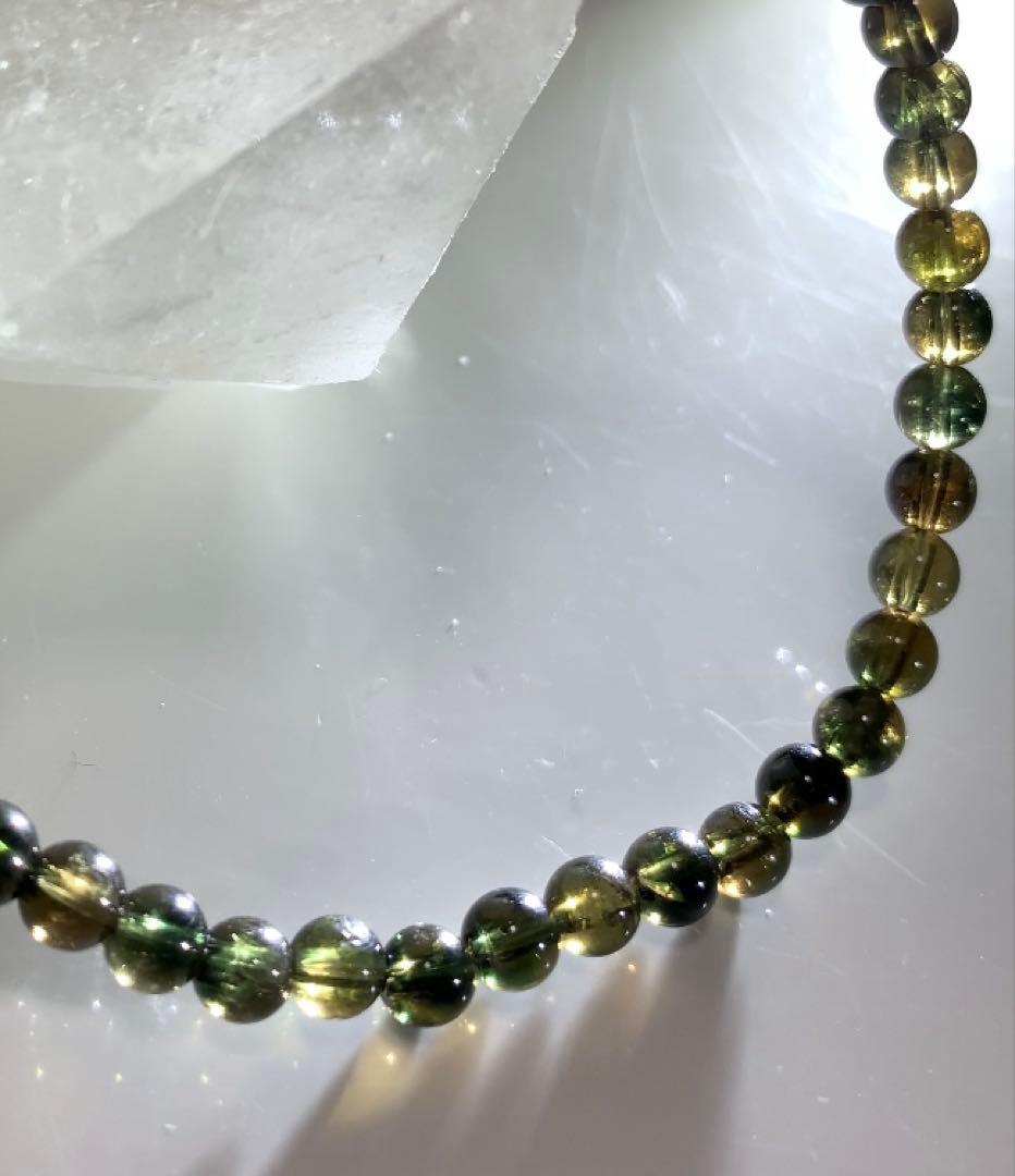 人気を集めるパワー❣️宝石質　コーネルピン　ヘマタイトインクォーツ　ブレスレット