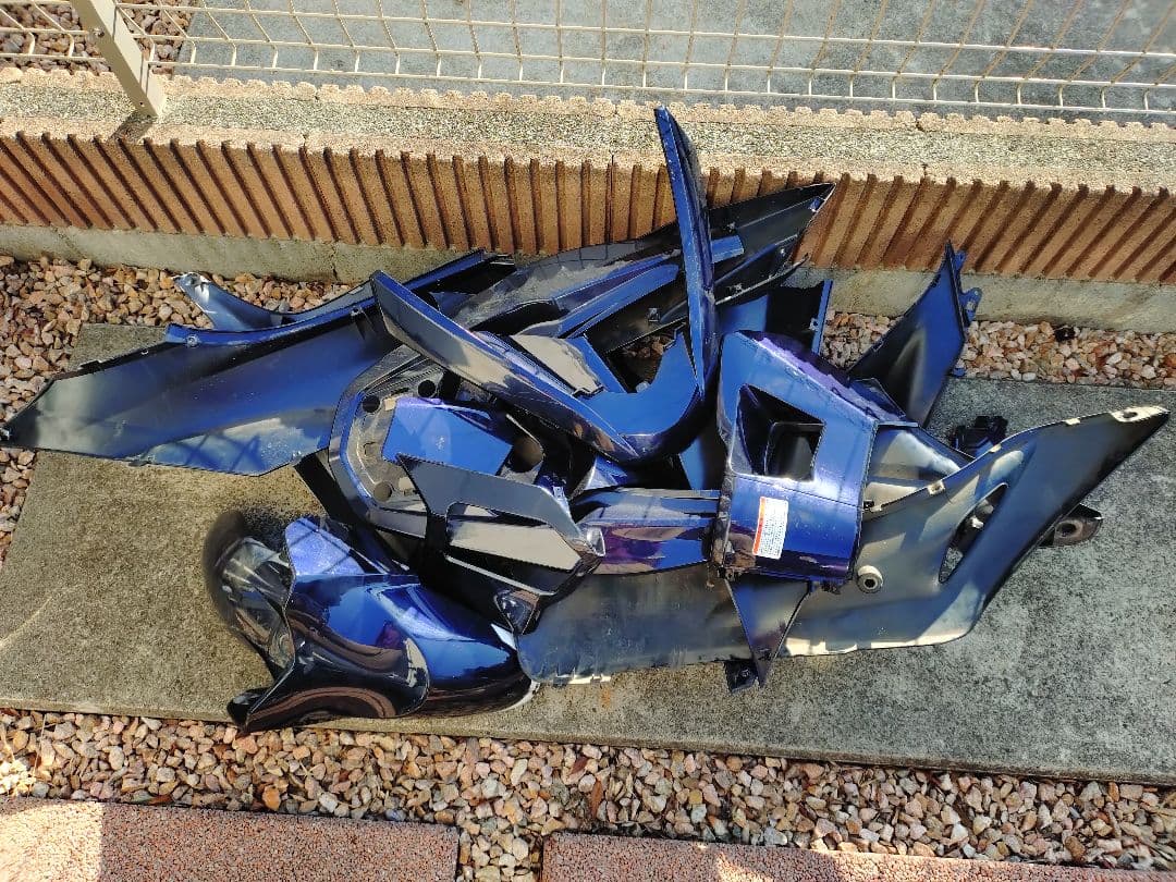 PCX125　JF56純正カウルセット（破損あり）