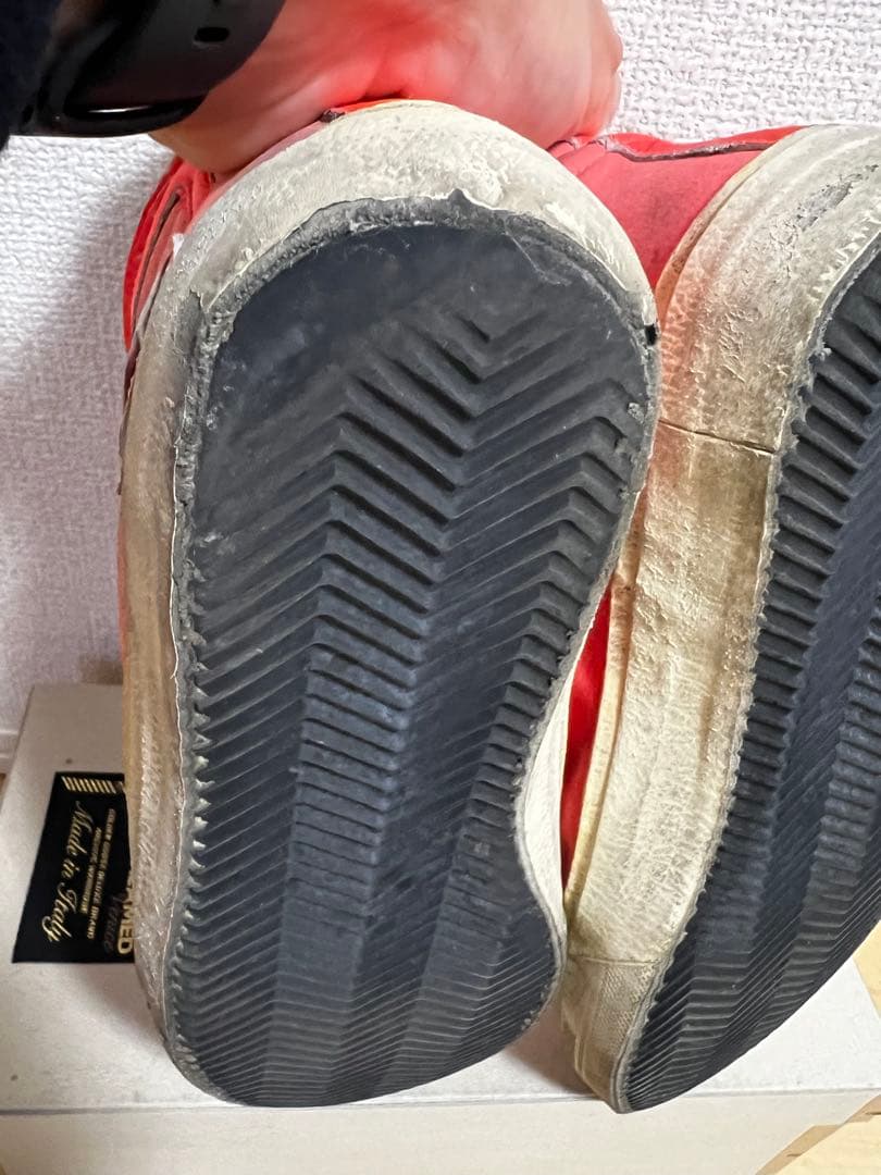 goldenスニーカー