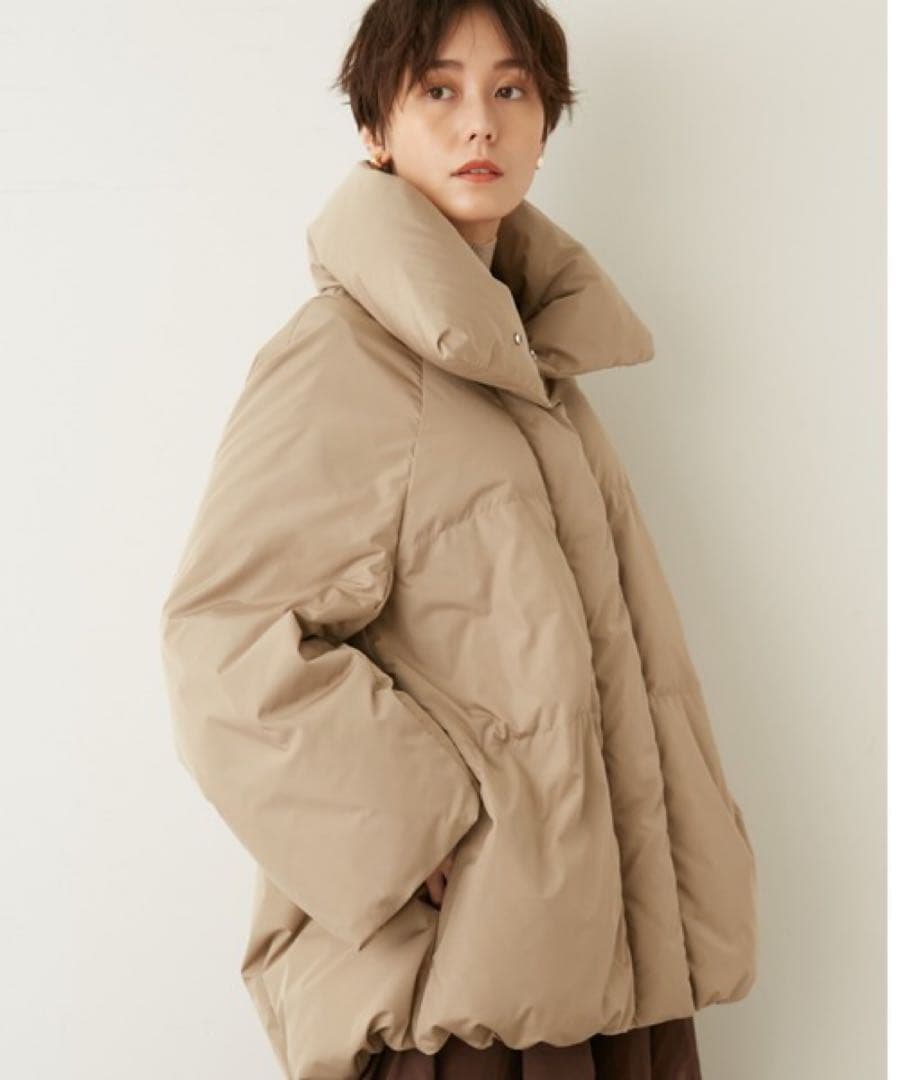 emmi サステナブルダウン 黒