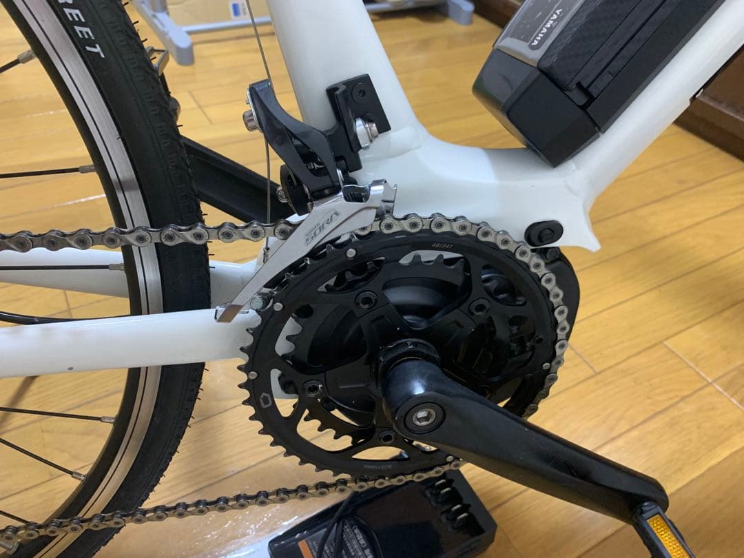 ヤマハ　ypj-c ホワイト 電動アシスト自転車 700C