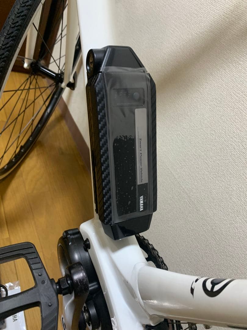 ヤマハ　ypj-c ホワイト 電動アシスト自転車 700C