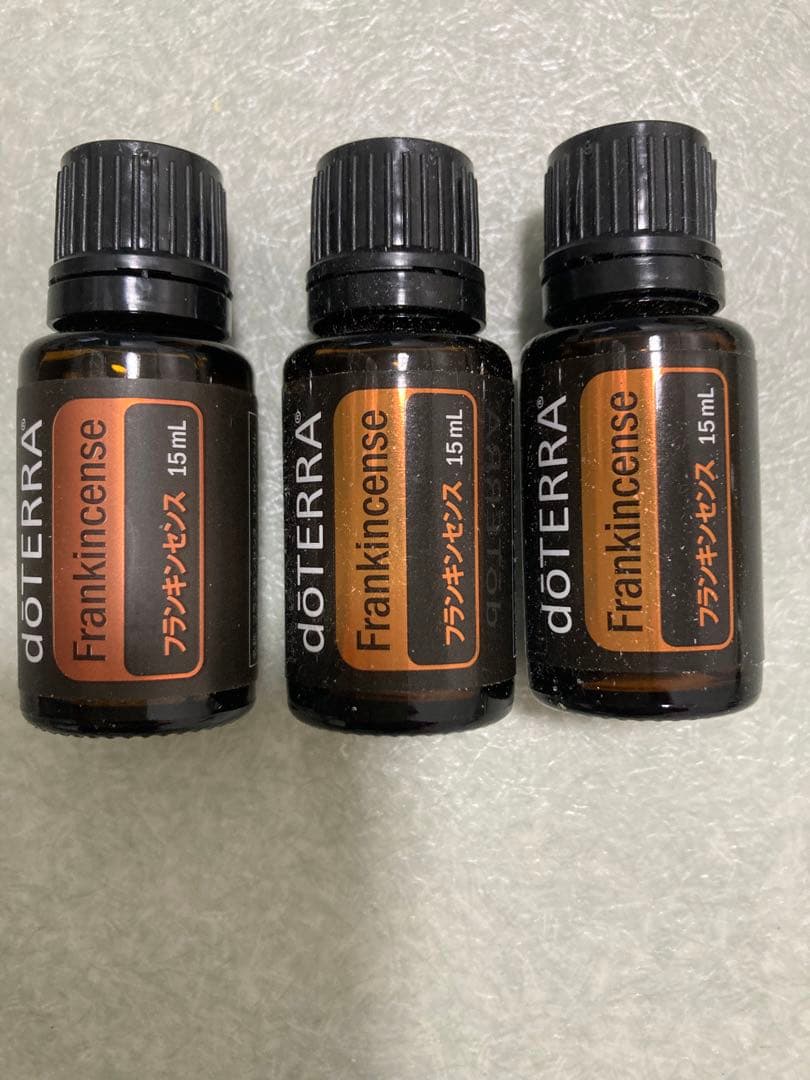 【新品】doTERRA ドテラ フランキンセンス 15ml 3本 e