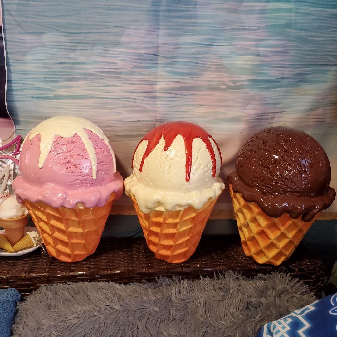 リアルアイスクリーム装飾品（ピンク・ホワイト・ブラウン）貯金箱３セット