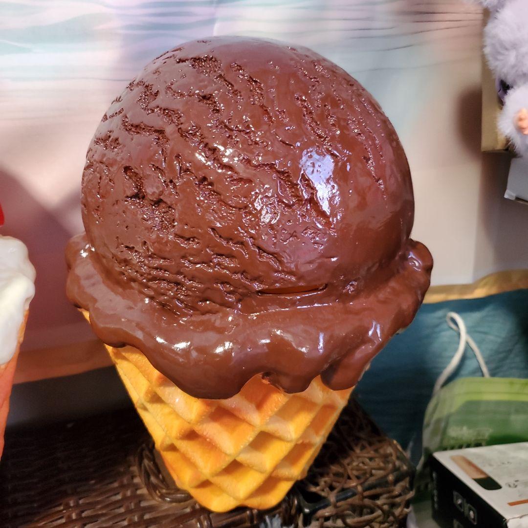 リアルアイスクリーム装飾品（ピンク・ホワイト・ブラウン）貯金箱３セット