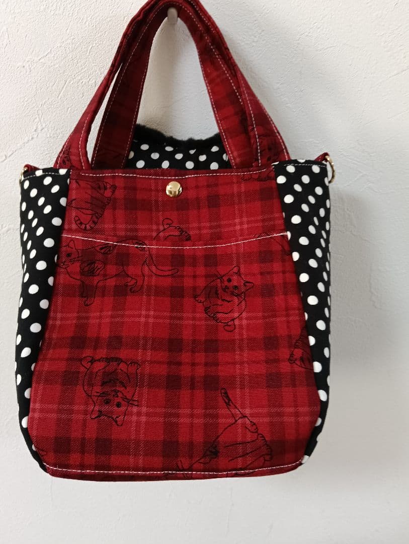 テ*ん様 ぬいぐるみ付きフリルトートバッグ コヤンイサムチョンジョーズくん